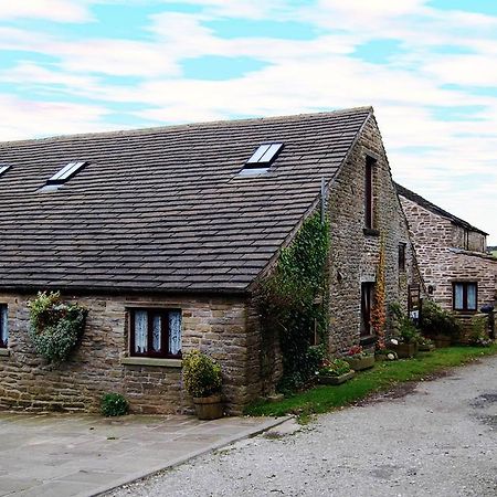 Common Barn Farm B & B Macclesfield Exterior photo