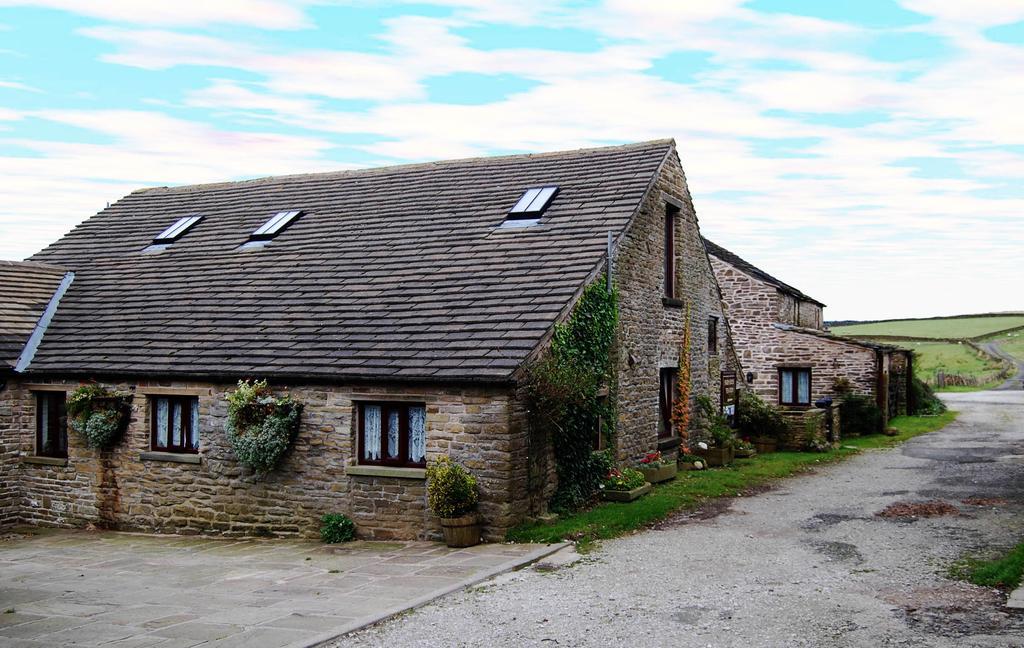 Common Barn Farm B & B Macclesfield Exterior photo