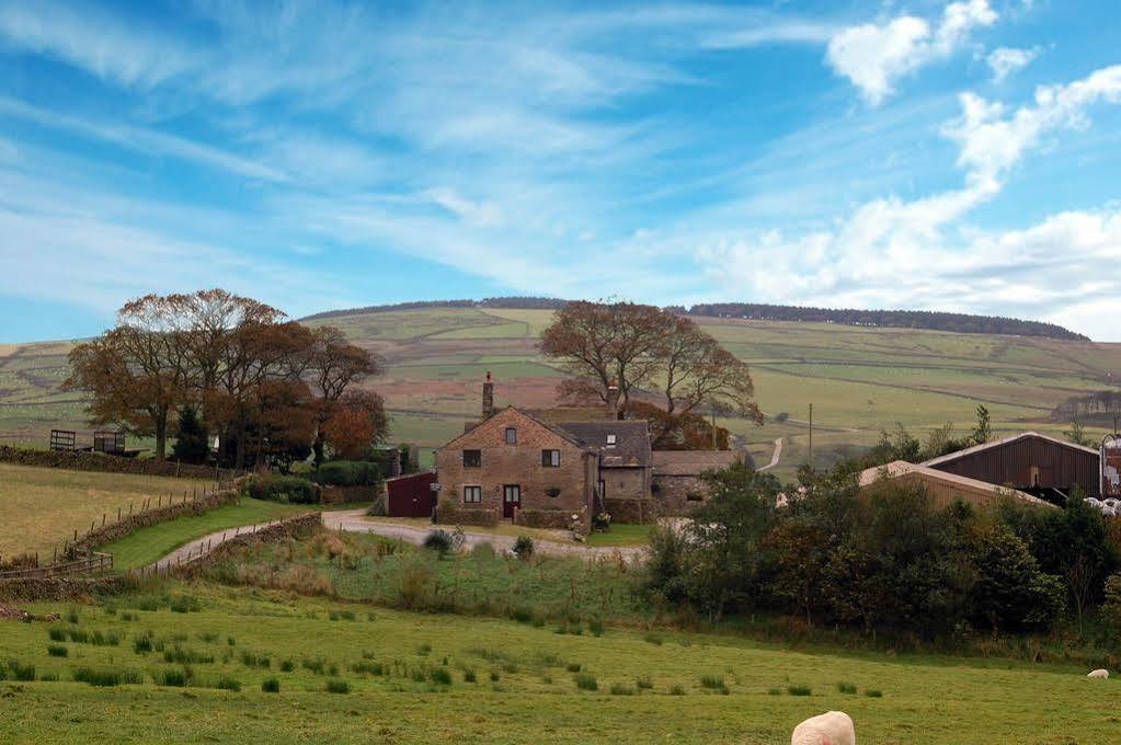 Common Barn Farm B & B Macclesfield Exterior photo
