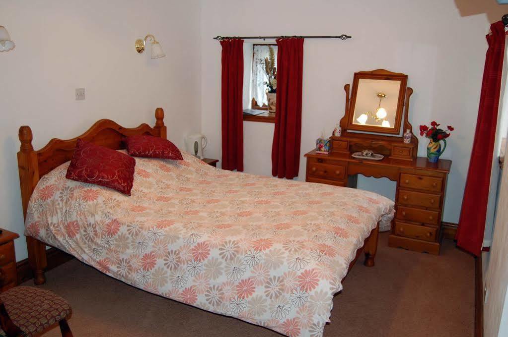 Common Barn Farm B & B Macclesfield Exterior photo